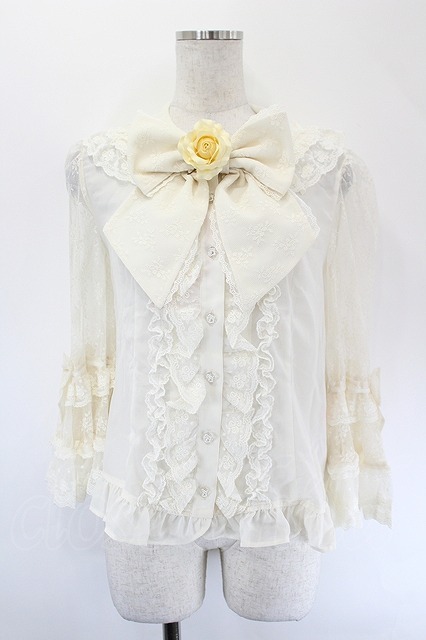 Preview of Angelic Pretty / 夢みる舞踏会ブラウス アイボリー I-26-05-24-022-AP-BL-SA-ZI
