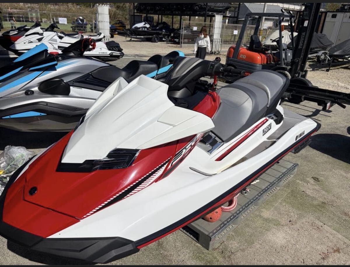 YAMAHA