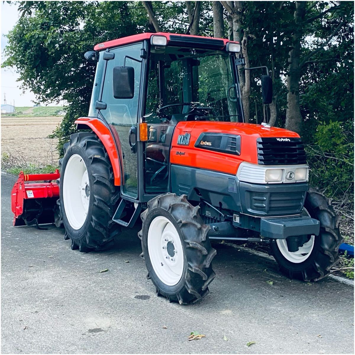クボタトラクター 4WD B52。15馬力 富山県射水市発 使用時間593 中古 