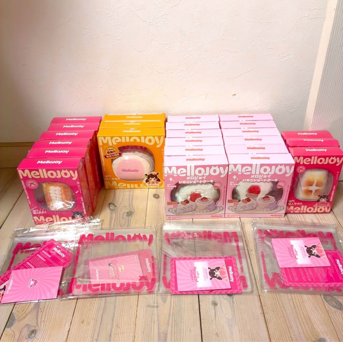 Mellojoy メロジョイ ミニランド ミニいちごスフレ スクイーズ ピンク