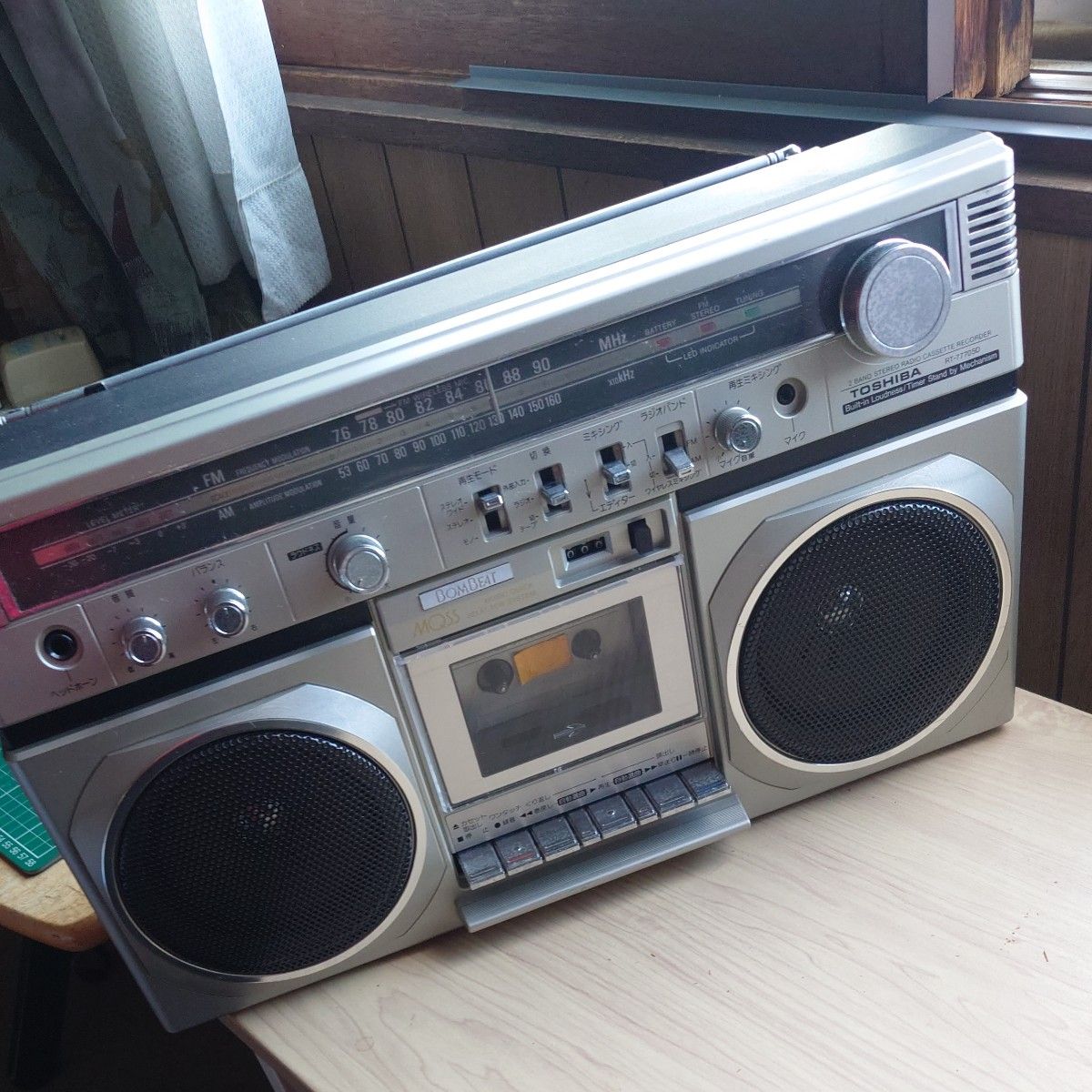 TOSHIBA 東芝 ラジカセ bombeat