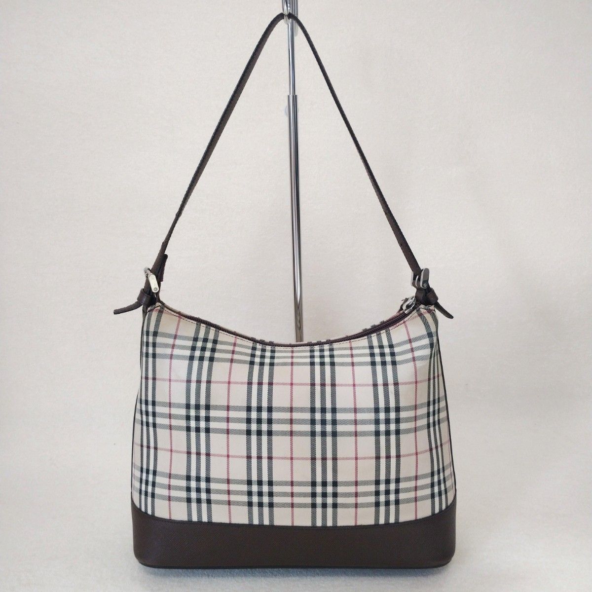 359 Burberry 巾着ショルダーバッグ ノバチェック シャドーホース