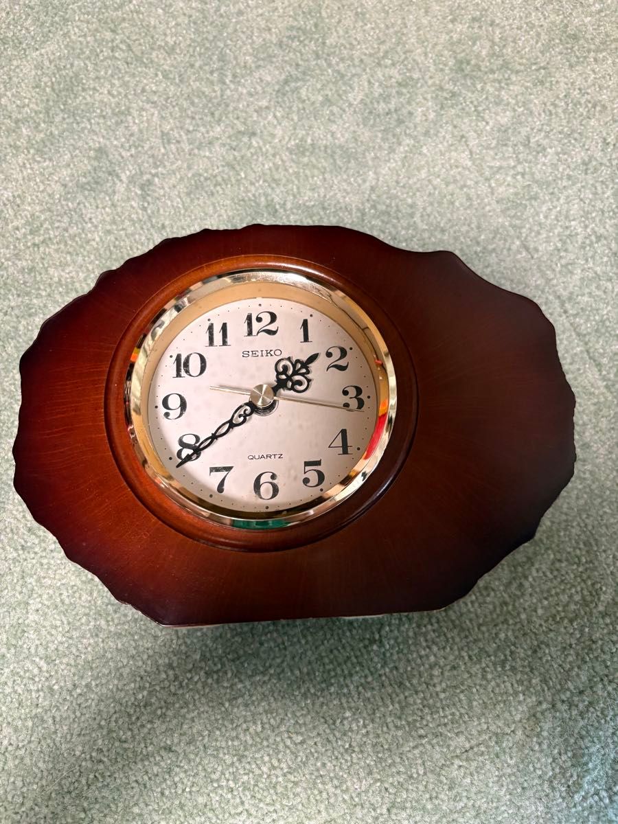 SEIKO セイコー 飾り置時計 天然木 漆調高光沢仕上げ 銘木意匠 クォーツ SEIKO セイコー 飾り置時計 天然木 漆調高光沢仕上げ 銘木意匠