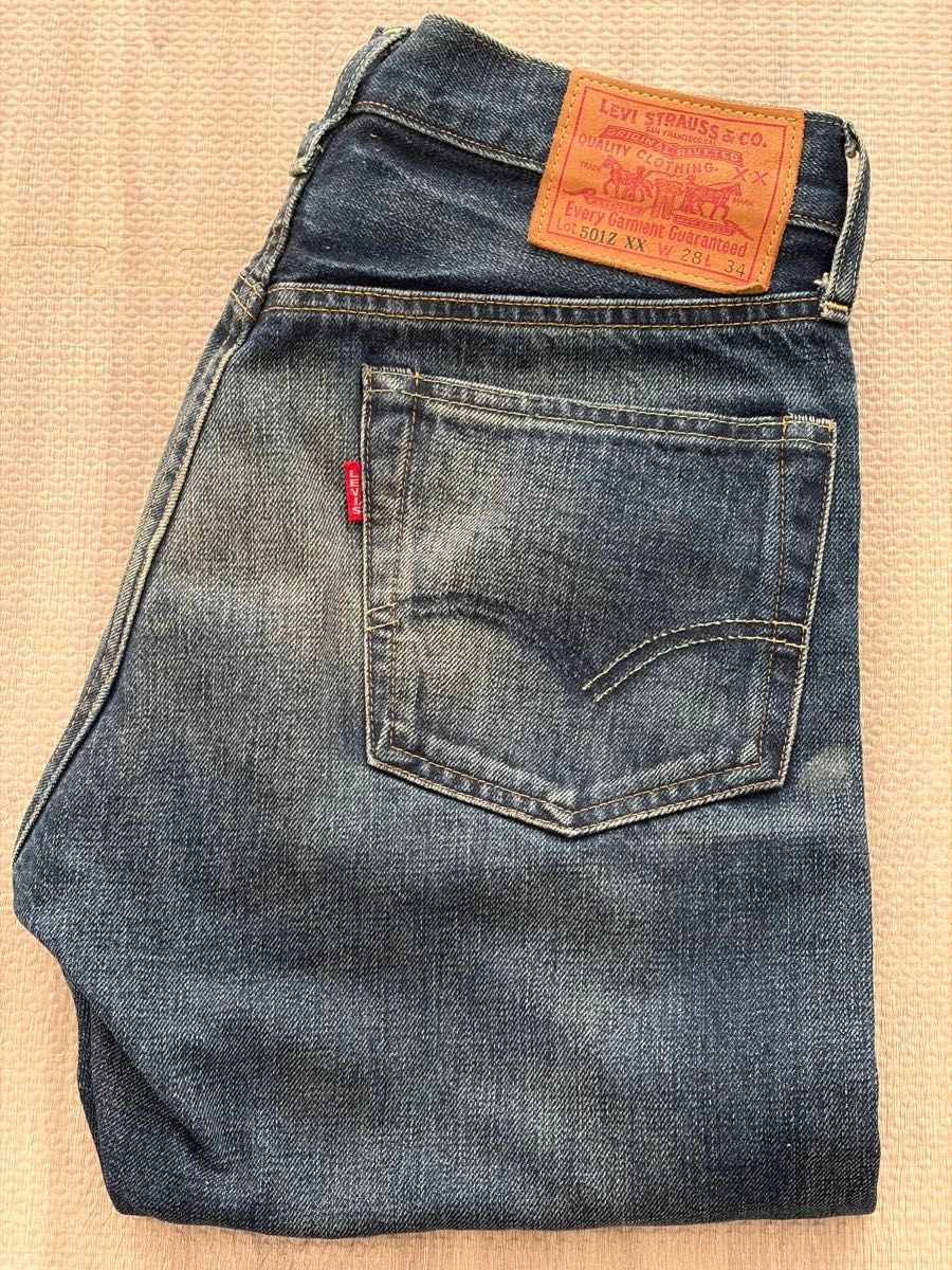 メンズ 24年製 美品《リーバイス》501ZXX(W30)LVC セルビッチ ジーンズ