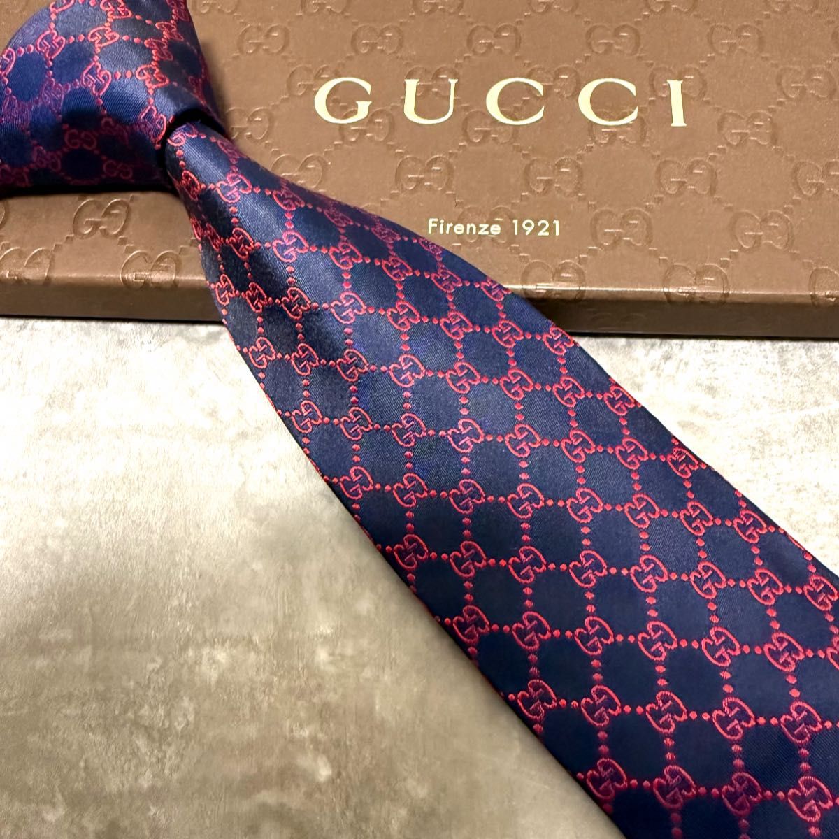 GUCCI】グッチ ネイビー系 チェック柄 イタリア製 | Shop at