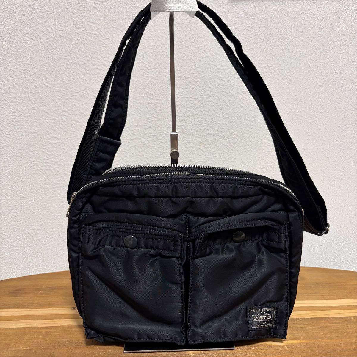 極美品ポーター PORTER タンカー ショルダー バッグ ブラック 極美品○ポーター PORTER 吉田カバン TANKER タンカー SHOULDER BAG(S