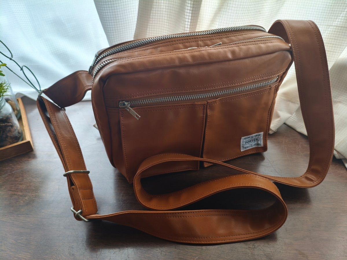 キャメル バッグ 美品