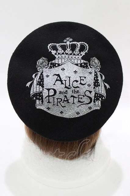 Preview of ALICE and the PIRATES / A/Pクラウンプリントベレー帽 ブラック/シルバー H-26-06-09-1062-PA-AC-NS-ZH