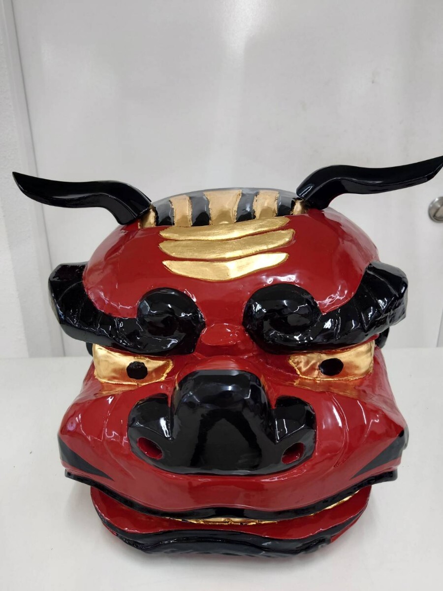 縁起物 木製獅子頭 座布団付 獅子舞 魔除け 神楽 工芸品 古道具 大きいサイズ 縁起物 木製獅子頭 座布団付 獅子舞 魔除け 神楽 工芸品 古道具 大きい