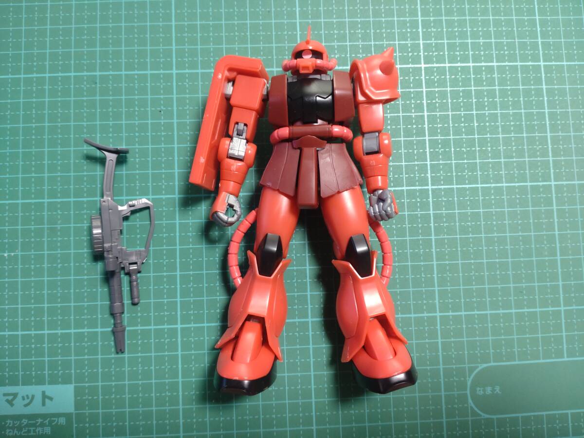 HG シャア専用ザクⅡ 二次元彩色 二次元塗装 1/144 プラモデル 完成品 HG シャア専用ザクⅡ 二次元彩色 二次元塗装 1/144 プラモデル 完成品