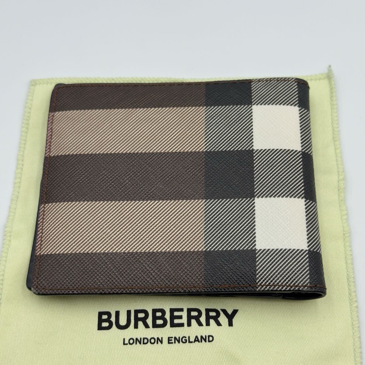 大人気 希少】 BURBERRY バーバリー マネークリップ チェック レザー