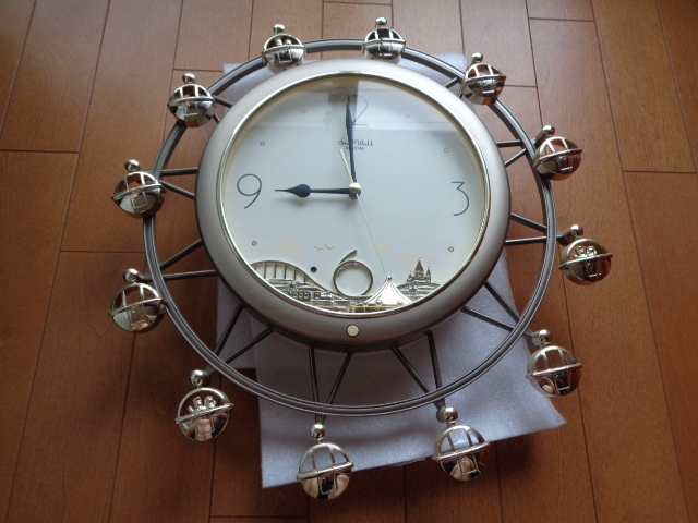スモールワールド からくり時計