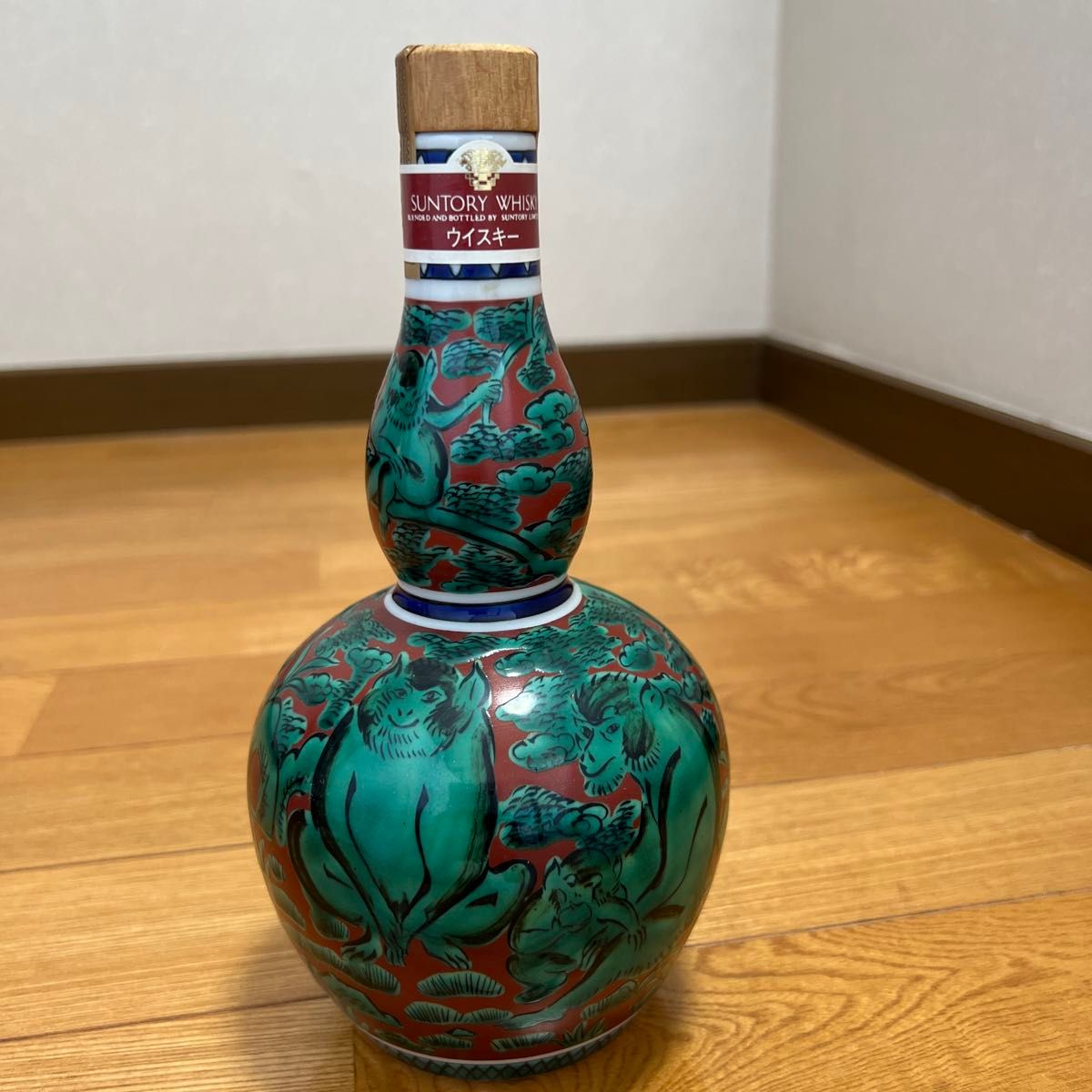 【値下げ】サントリー　エクストラ　ブランデー　マリンバ型ボトル　古酒　700ml サントリー ブランデー EXTRA マリンバ型ボトル 古酒未開栓 箱なし