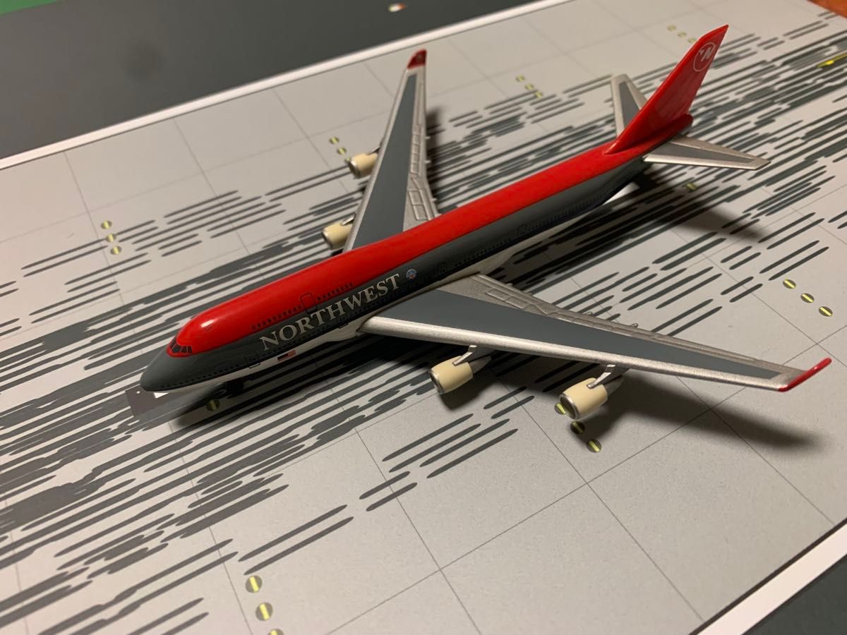 IBERIA B747-400 1/150 大型模型 飛行機モデル 台座・箱付 ボーイング