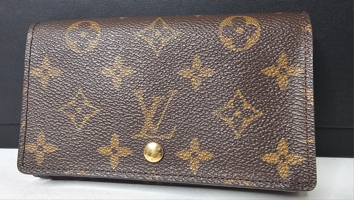 LOUIS VUITTON ルイヴィトン ポルトモネ トレゾール モノグラム 財布