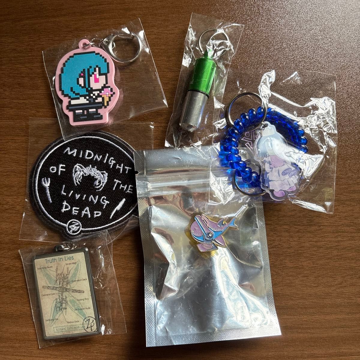 ライブ限定 プレミアム会員限定品もあり ずっと真夜中でいいのに。 グッズセット Search Results for 