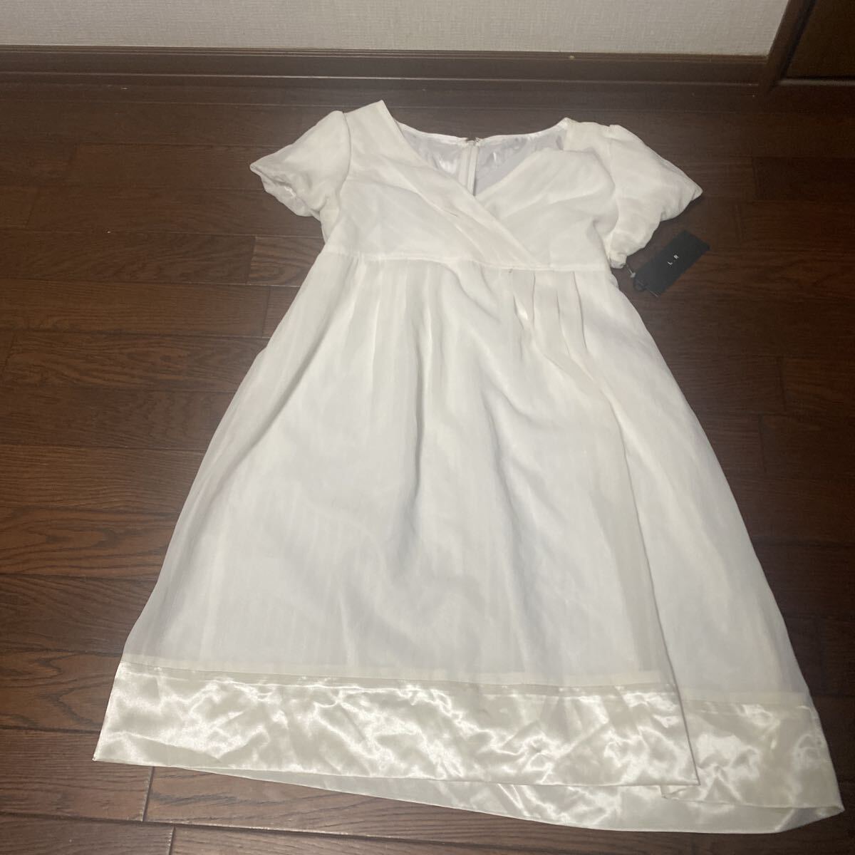 Preview of 【11号】新品受付嬢、お嬢様、ローリタ 白のワンピース