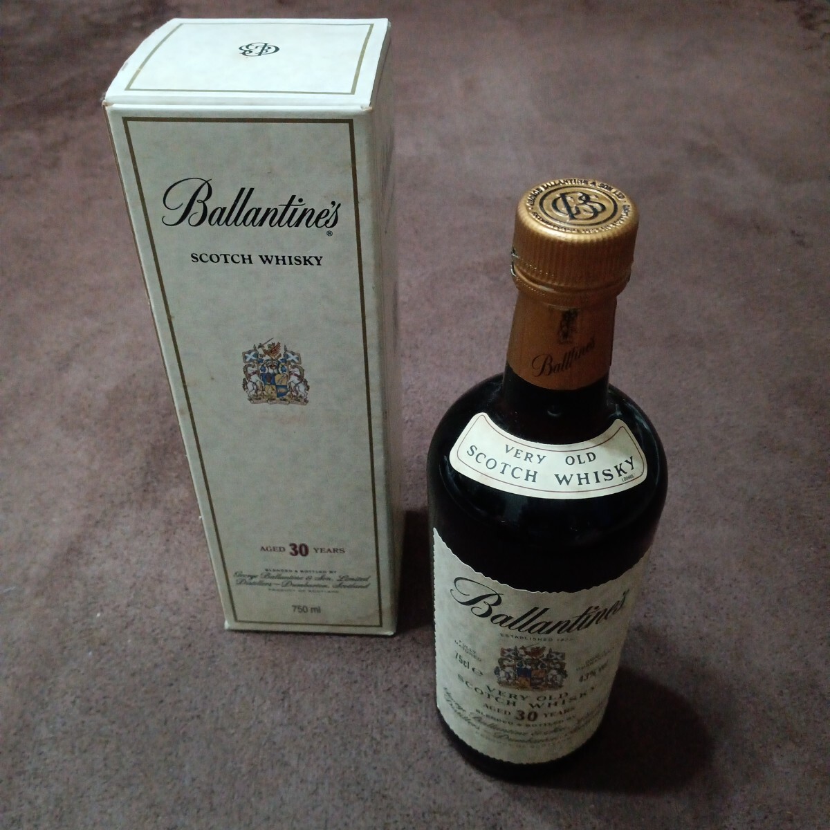 飲料・酒 古酒/特級◇ バランタイン 12年 / 赤青 紋章 1960年代ボトル