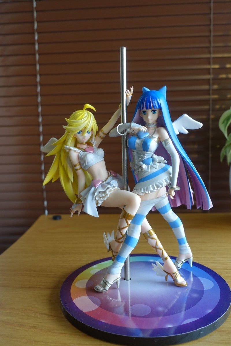 Preview of 【2体セット】 Panty＆Stocking with Garterbelt 1/7 パンティ、ストッキング メタモルフォーゼ・エディション 千値練 中古箱無し