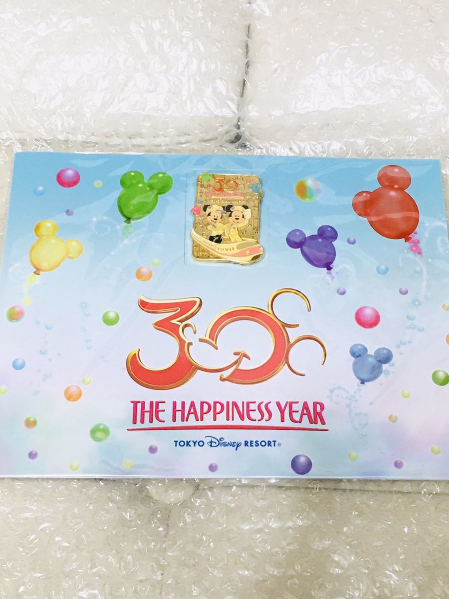 新品《ディズニー》ピンバッジ ミッキー ハロウィン 歴代衣装 
