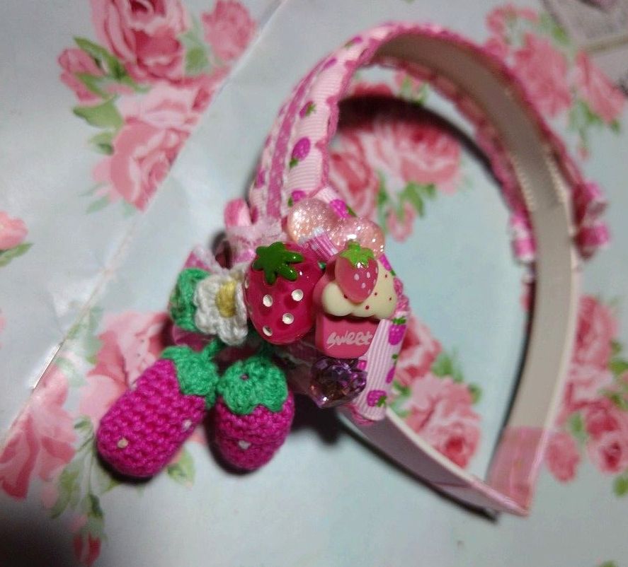Preview of 未使用 苺 いちごカチューシャ ピンク ロリータ ロリィタ お子様 ハンドメイド 姫 アイス 編みぐるみ