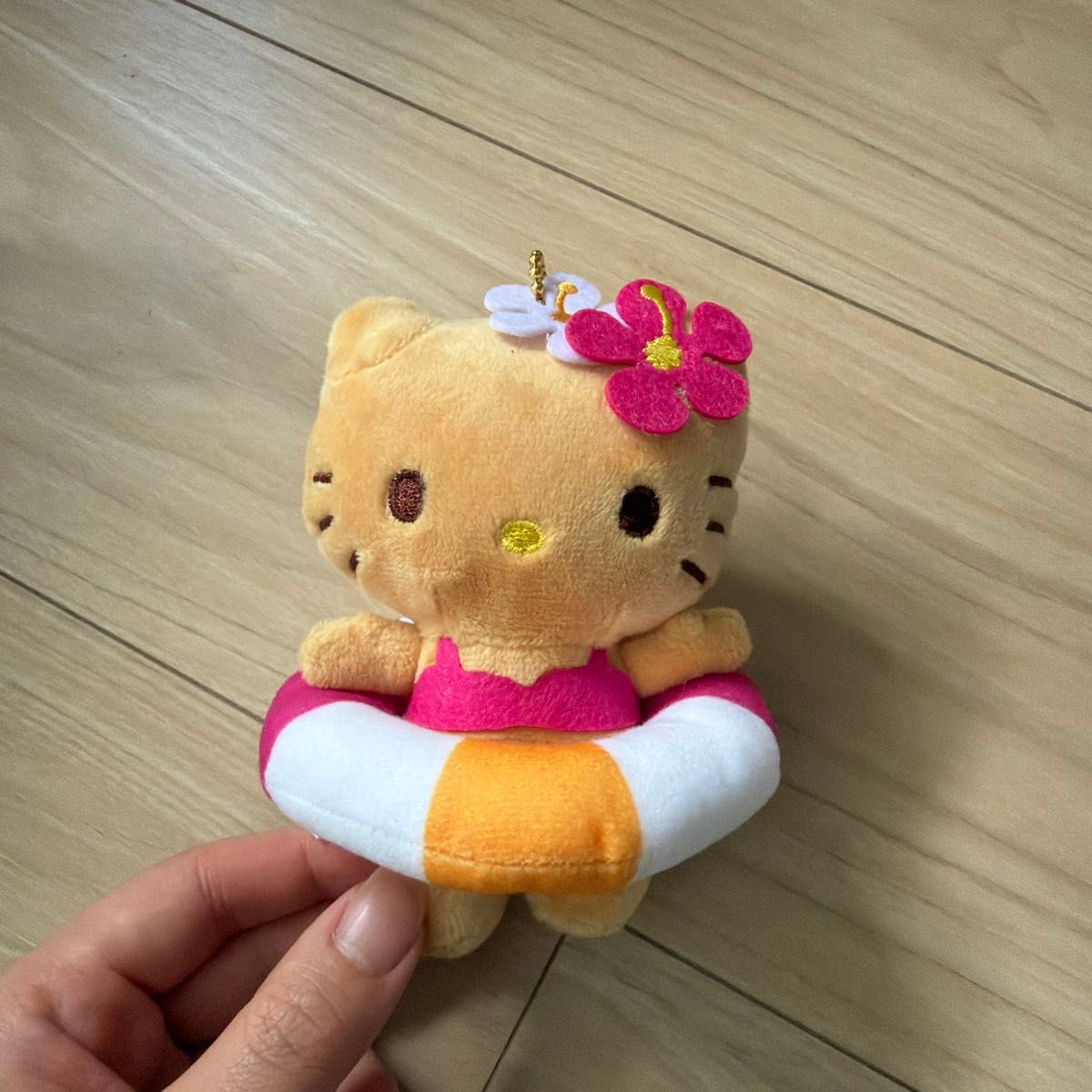 ハローキティ浮き輪