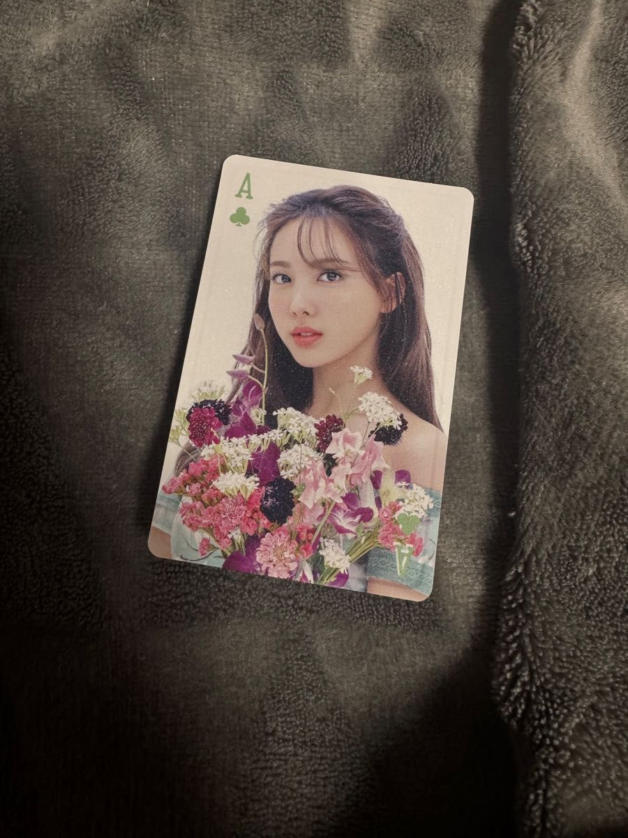 twice_ナヨン