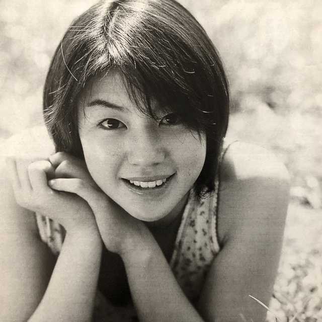 麻見奈央 吉田由莉 グラビア切り抜き 週刊ヤングサンデー No.705 希少品 麻見奈央 吉田由莉 グラビア切り抜き 週刊ヤングサンデー No.705