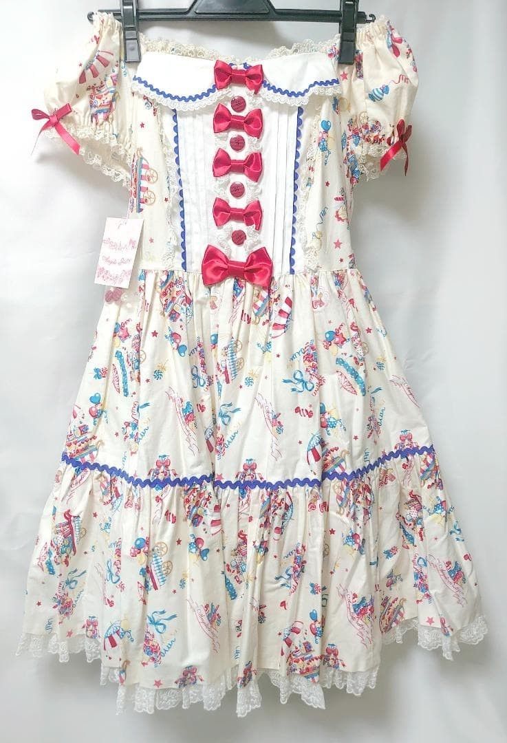 Preview of Angelic Pretty Candy Fun Fair ワンピース シロ