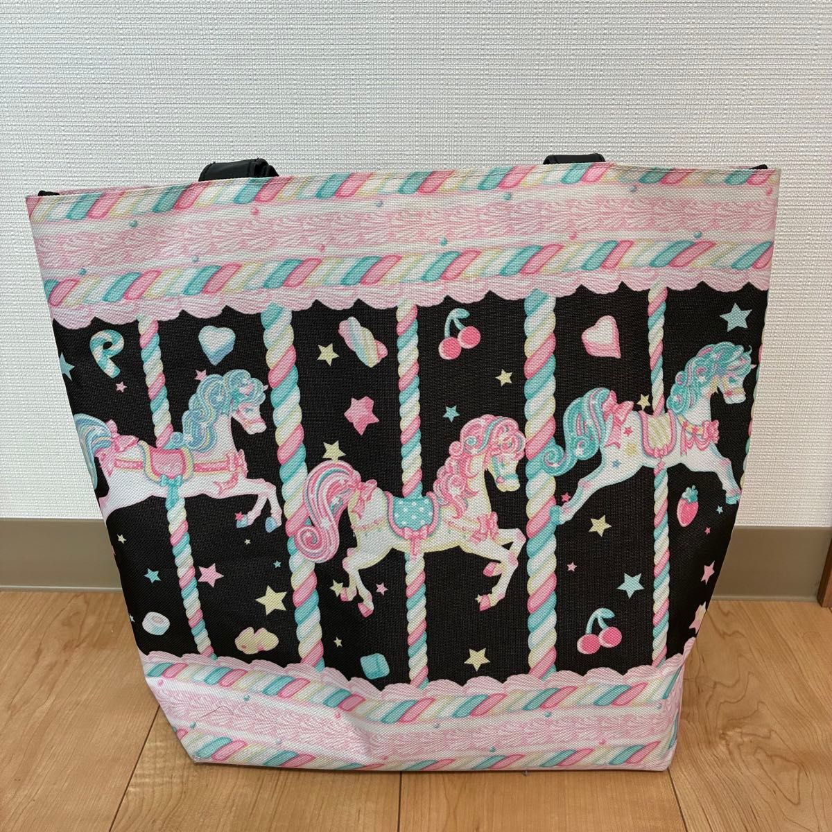 Preview of Angelic Pretty シュガーリィカーニバル柄トートバッグ