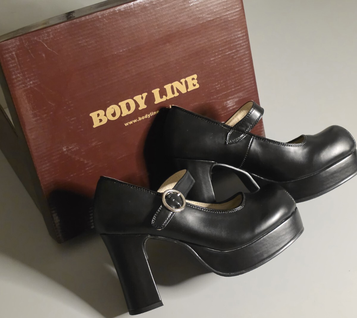 Preview of BODYLINE ボディライン メリージェーン 厚底パンプス ブラック 23cm 箱付き 未使用