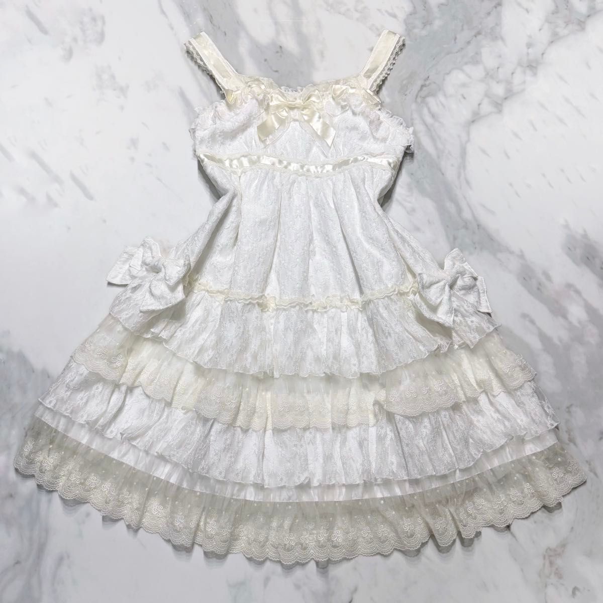 Preview of BABY, THE STARS SHINE BRIGHT オフ白×キナリJSK