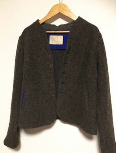 着用少なめ　ふんわり素敵なあったかジャケット　パラスパレス　ウール素材　コート　羽織り