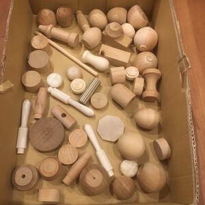 ヒノキ　サクラ　白木　木製　おもちゃ　木のおもちゃ　遊具　子供　積み木　つみき　工作　DIY タマゴ型　木球　球　木製品　家で