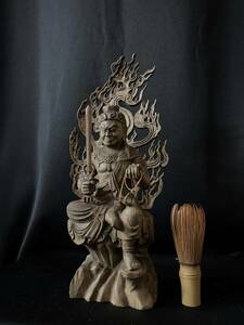 極上品　井波彫刻　仏教工芸品　香樟材　時代彫刻　古美術　木彫仏教　精密彫刻 仏師で仕上げ品　不動明王座像