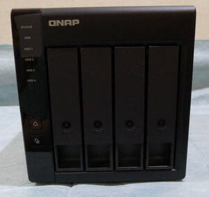 QNAP 4ベイ USB 3.2 Gen 1 RAID 拡張エンクロージャー TR-004 /Seagate ST3000NC002 3TB HDD × 4