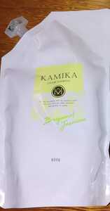 カミカ KAMIKA クリームシャンプー 600g×1本（ベルガモット・ジャスミンの香り)　