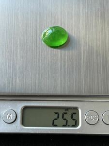 海麗　天然翡翠裸石 氷種　アイスジェイダイト カボションルース　高級ジュエリーオーダーメイド用　綺麗な緑色　重さ25.5ct MIRE1102