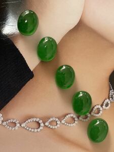 海麗　天然翡翠裸石5個 アイスジェイダイト カボションルース　高級jewelryジュエリーオーダーメイド用 綺麗な緑色 合計 22.0ct 