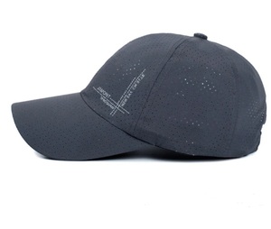 キャップ 帽子 メンズ レディース メッシュ スポーツ 夏 軽量　 キャップ　帽子　フリーサイズ　１１７