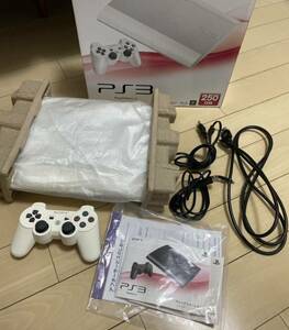 PlayStation3 本体　CECH-4200B lw