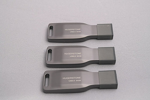 中古HUGERSTONE_USB3.0_64GB_3個セット