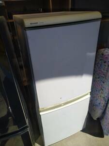 シャープ　２ドア冷凍冷蔵庫　SJ-S14K-EW