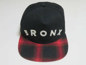 【送料無料】BRONX BROWNY サイズ F 綿100％ 黒色赤色 メンズ レディース スポーツキャップ ハット 帽子 1個