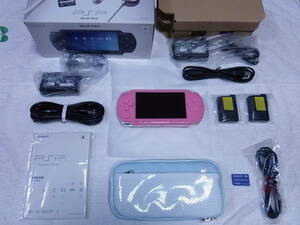 PSP-1000　新品に近い綺麗な美品　ピンク　バッテリーパック、アダプターは、2個付き　USBケーブルは、未使用　全12点セット