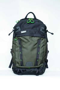 The MindShift Gear BackLight 18L Photo Daypack Charcol