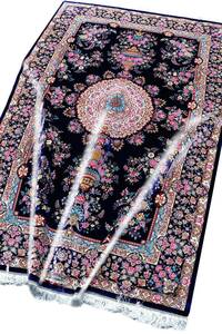 世界最高級ペルシャ絨毯シルク 名産地「Qom クム」 有名工房「ミルメヒディ」総ノット数: 840 万ノット本物保証 200cm×133㎝