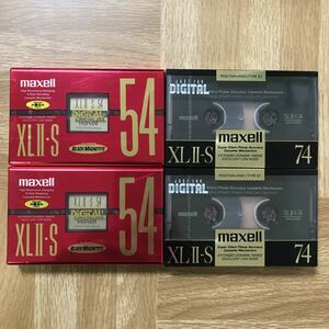 maxell XLⅡ−S 54分2本74分2本合計4本セット　　カセットテープ 