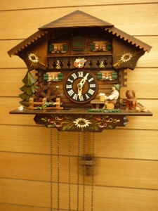 ☆貴重☆　鳩時計 ドイツ製時計 オルゴール付き アナログ 機械式 色々のからくり時計　美品