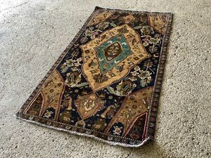144×87cm アフガニスタン・ヘラート・ザッカン産 絨毯 ラグ アンティーク家具 マジック カーペット 02AGBRM220627016D
